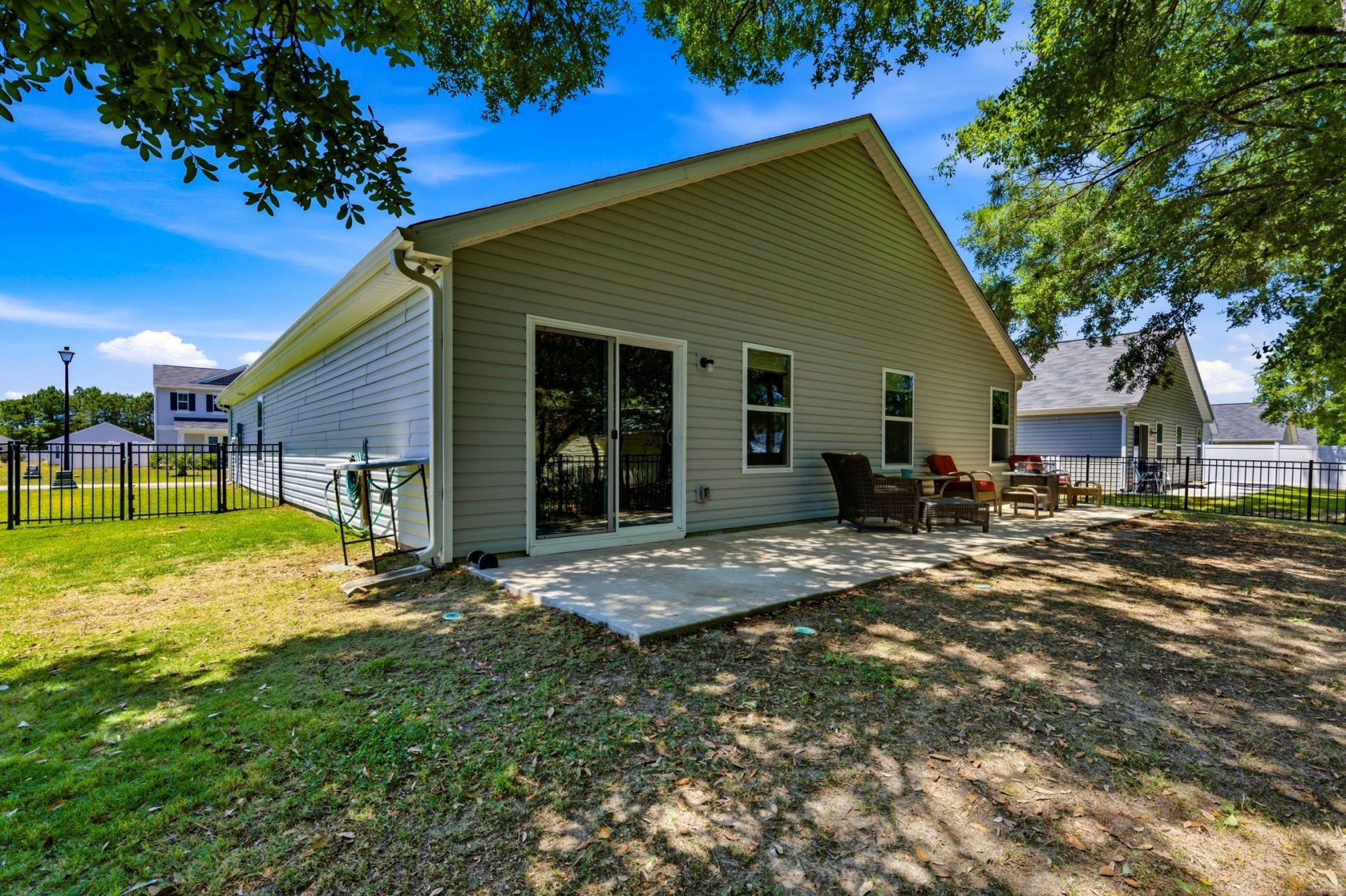 144 Foxford Dr. Photo 5