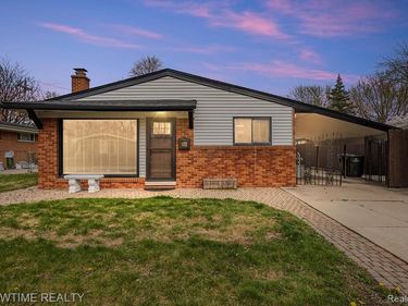 31810 BRIAR Lane, St. Clair Shores, MI 48082