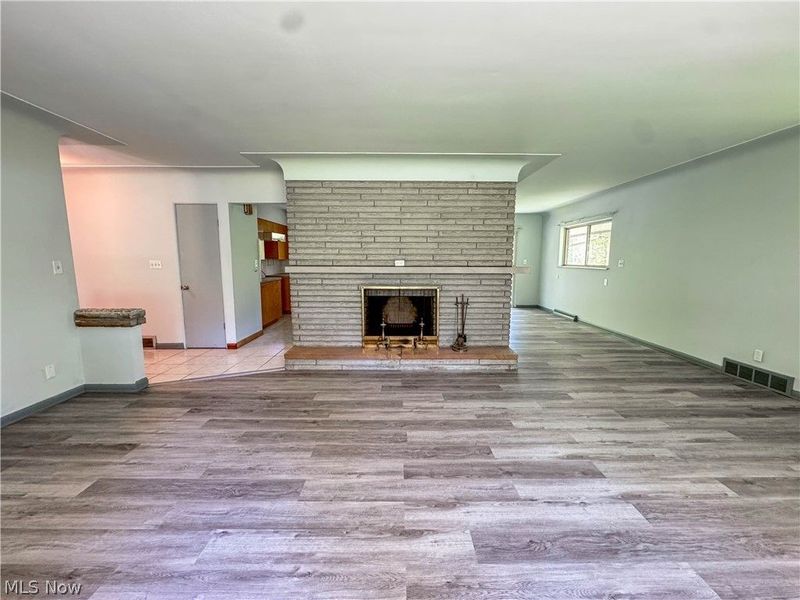 1050 Park Circle, Girard, OH 44420 Photo 20
