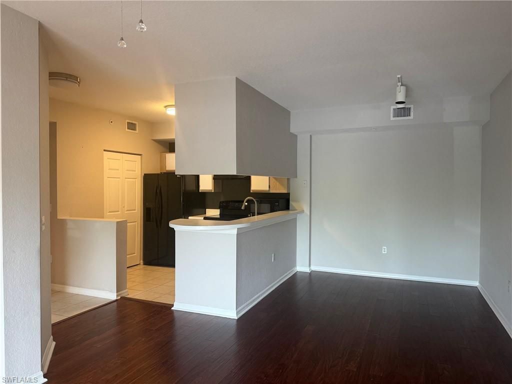 6490 Aragon Way, Unit 106, Fort Myers, FL 33966 Photo