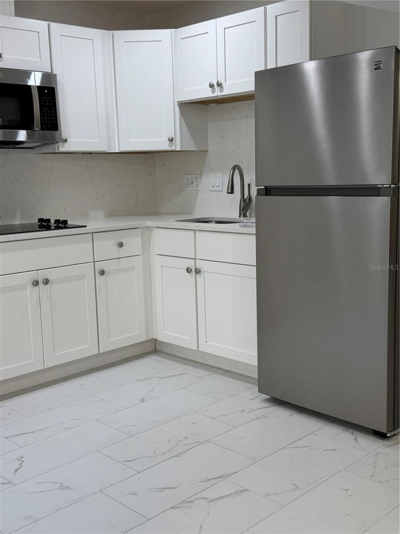 145 10th Avenue N, Unit 7, Saint Petersburg, FL 33701 Photo
