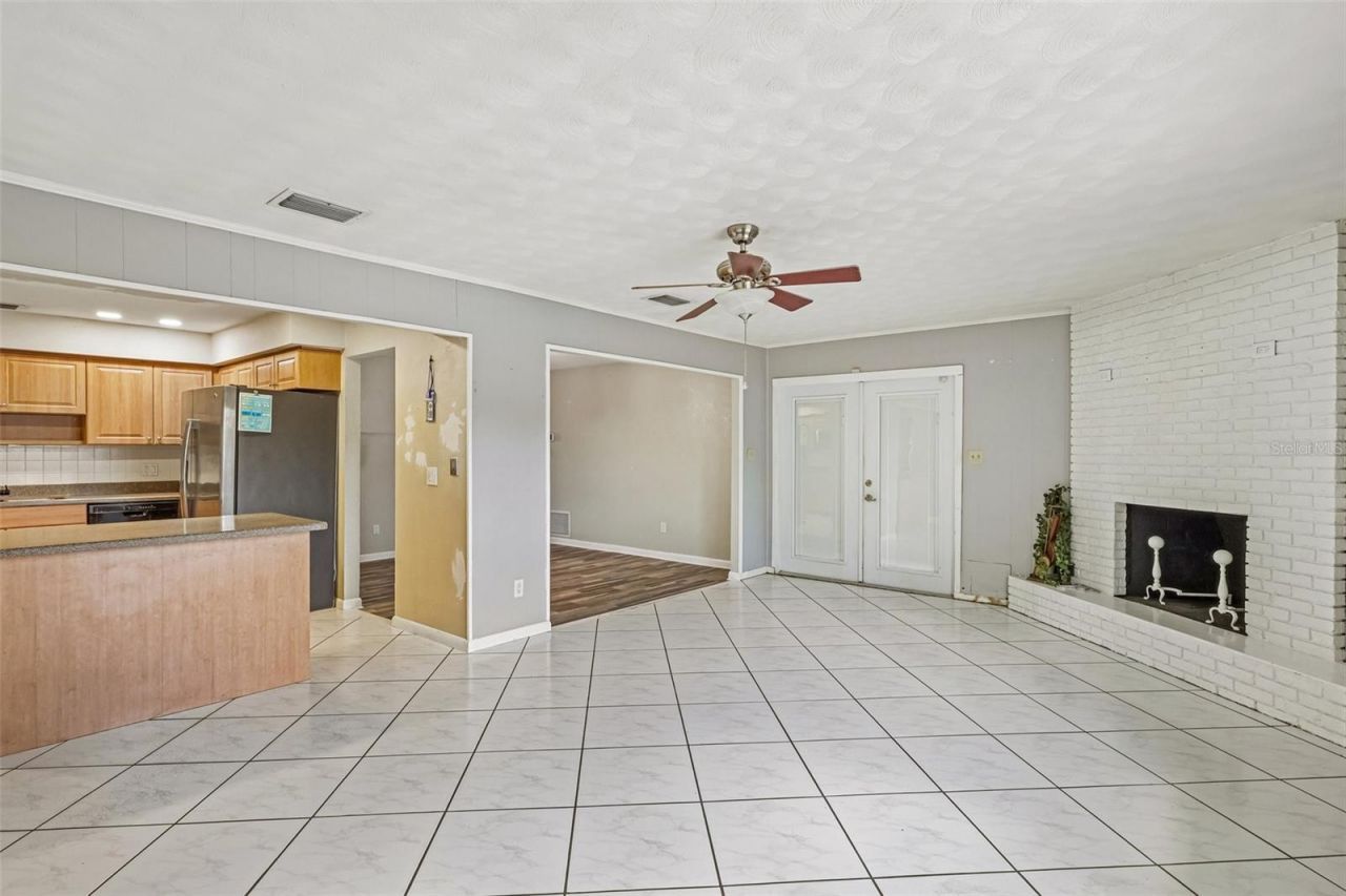 1607 Lark Lane , Brandon, FL 33510 Photo