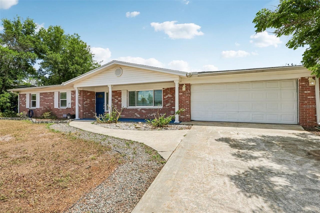 1607 Lark Lane , Brandon, FL 33510 Photo