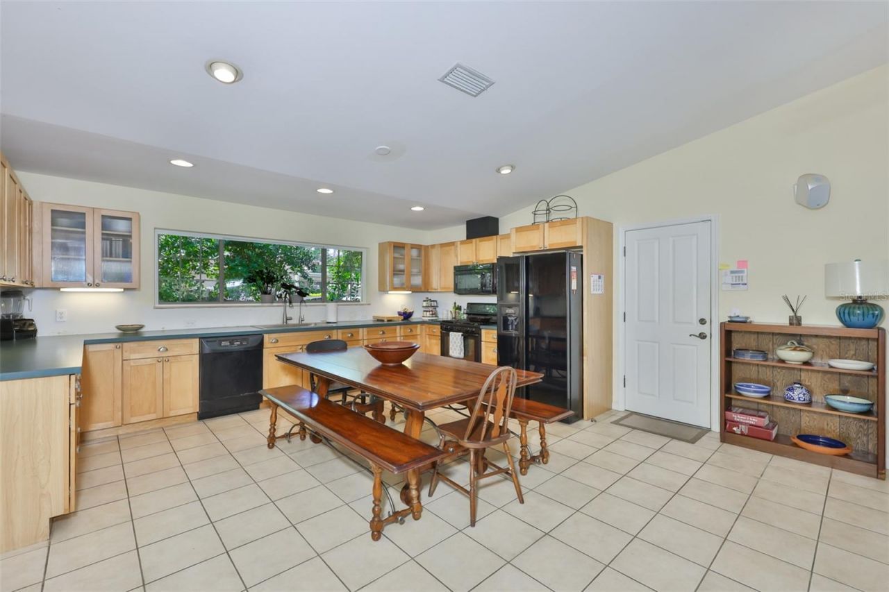 7508 4th Avenue N, Saint Petersburg, FL 33710 Photo
