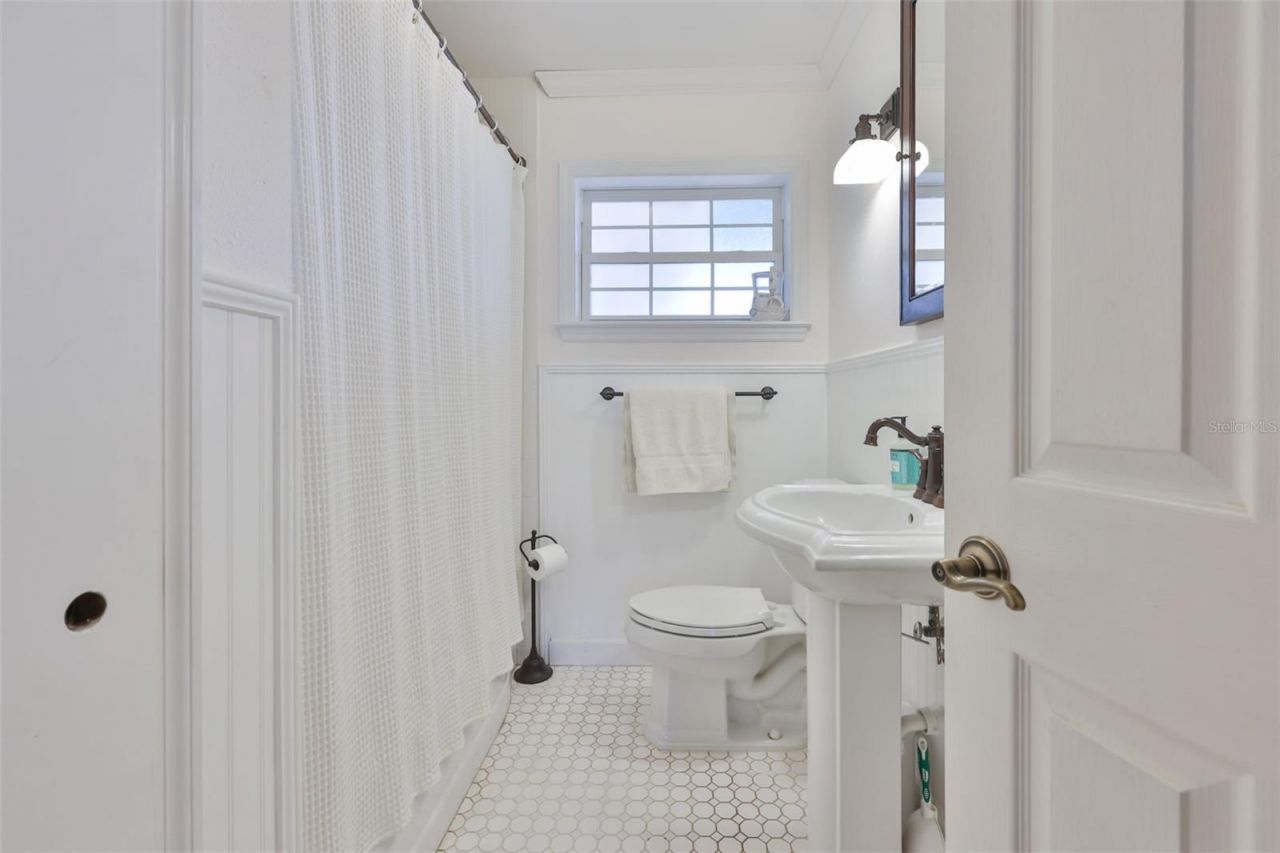 7508 4th Avenue N, Saint Petersburg, FL 33710 Photo