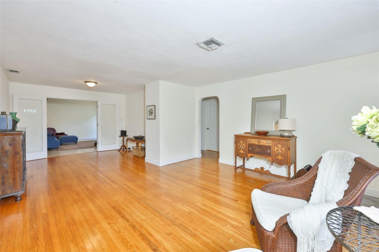 7508 4th Avenue N, Saint Petersburg, FL 33710 Photo