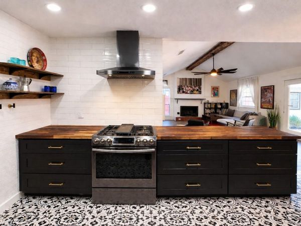 4806 Wind River RD, Austin, TX 78759