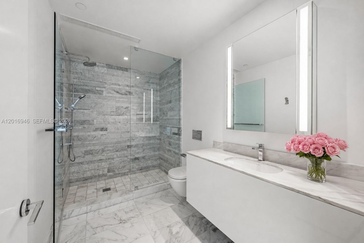 10201 Collins Ave, Unit 1806, Bal Harbour, FL 33154 Photo