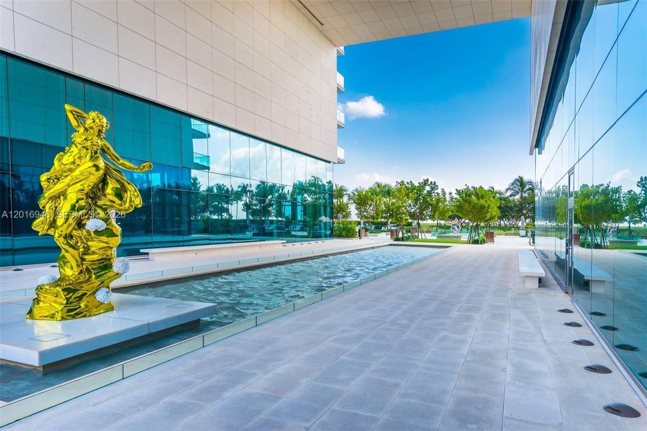 10201 Collins Ave, Unit 1806, Bal Harbour, FL 33154 Photo