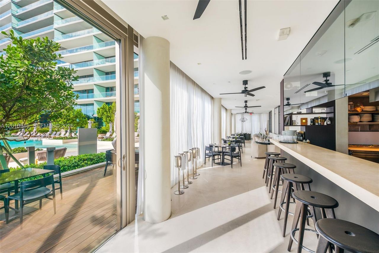 10201 Collins Ave, Unit 1806, Bal Harbour, FL 33154 Photo