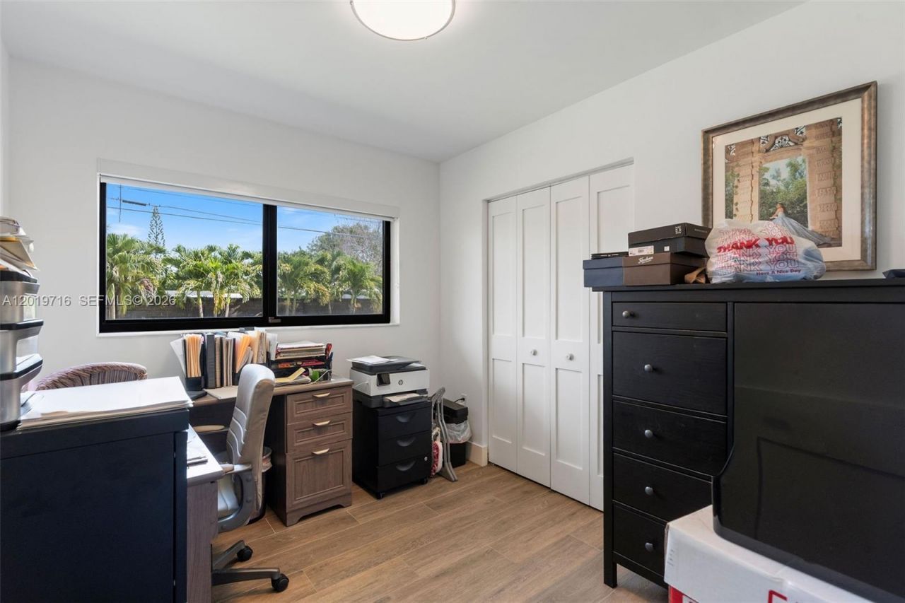 9460 Haitian Dr , Cutler Bay, FL 33189 Photo