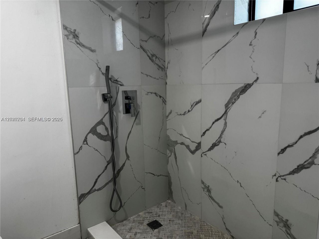 5420 W 21st Ct , Unit 110, Hialeah, FL 33016 Photo