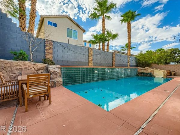 167 Tidewater Range Court, Henderson, NV 89012