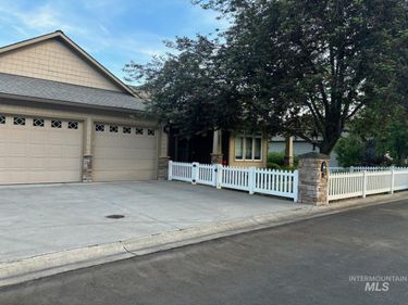 227 Reservoir Drive, Lewiston, ID 83501