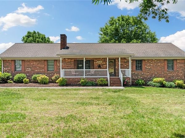 1540 Thomas Road , Lexington, NC 27295