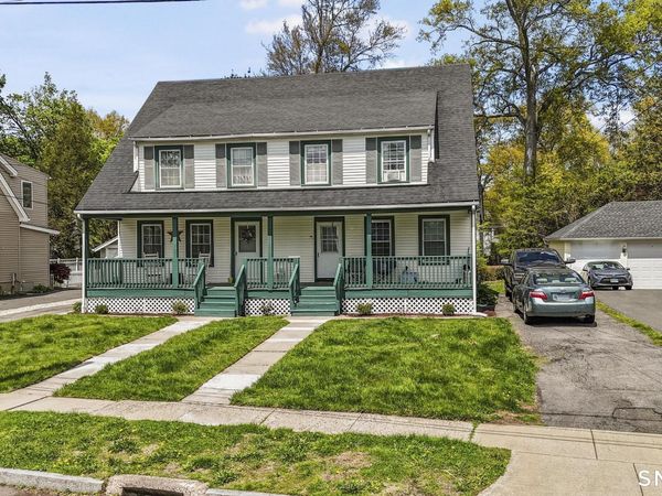 60 Washington, West Hartford, CT 06110