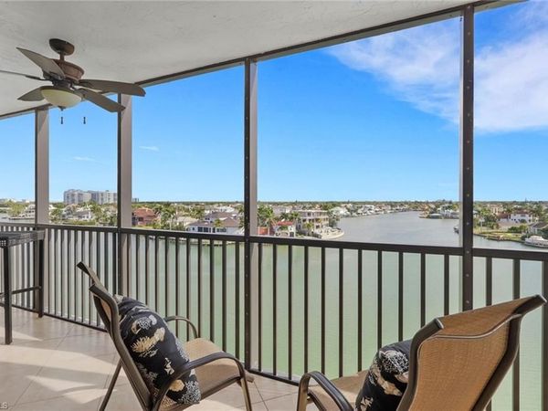 10420 Gulf Shore DR, Unit 162, NAPLES, FL 34108