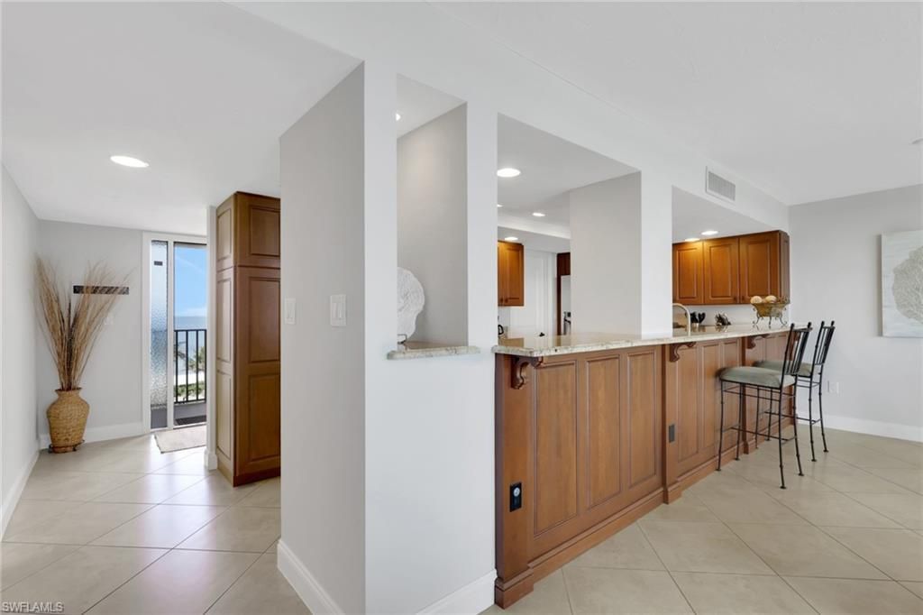 10420 Gulf Shore Dr , Unit 162, Naples, FL 34108 Photo