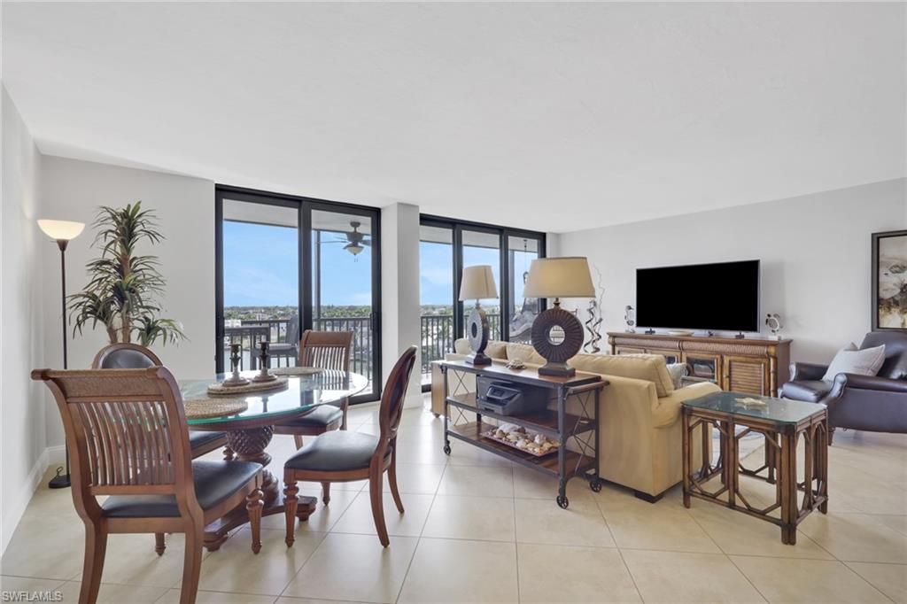 10420 Gulf Shore Dr , Unit 162, Naples, FL 34108 Photo