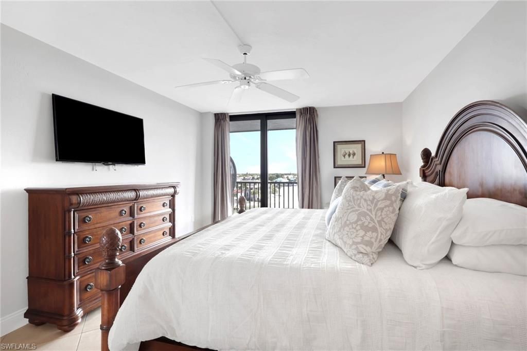 10420 Gulf Shore Dr , Unit 162, Naples, FL 34108 Photo