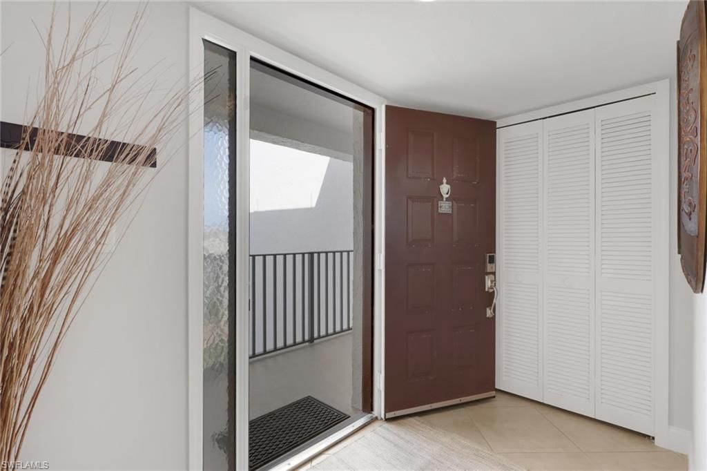 10420 Gulf Shore Dr , Unit 162, Naples, FL 34108 Photo