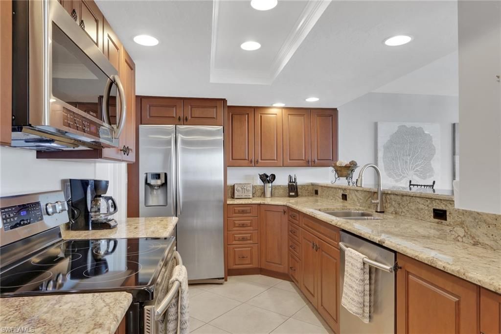 10420 Gulf Shore Dr , Unit 162, Naples, FL 34108 Photo