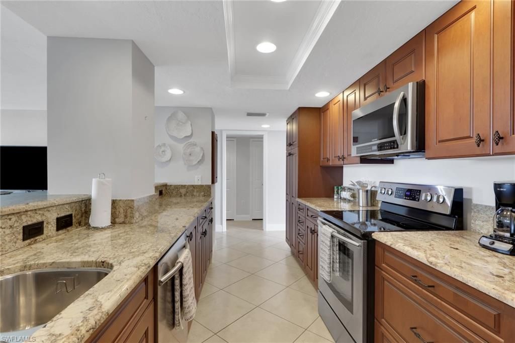 10420 Gulf Shore Dr , Unit 162, Naples, FL 34108 Photo