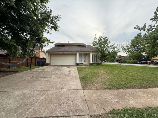 3236 S 140th East Avenue , Tulsa, OK 74134