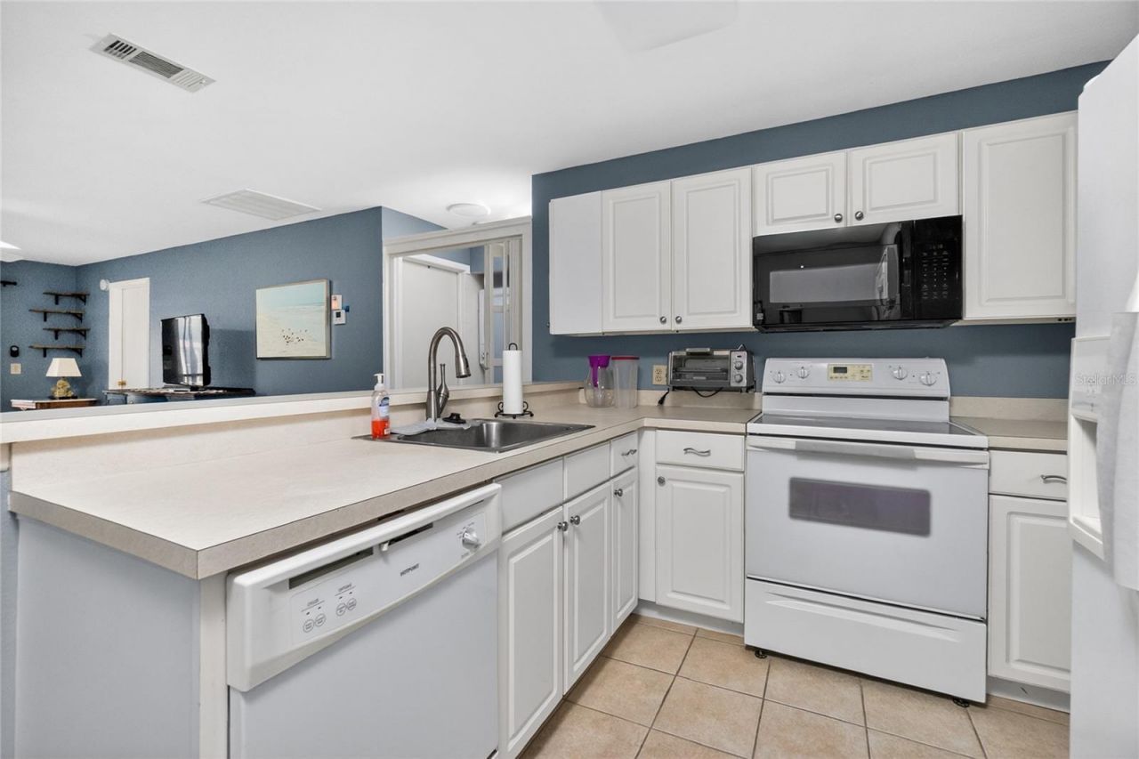 25100 Sandhill Boulevard, Unit G204, Punta Gorda, FL 33983 Photo