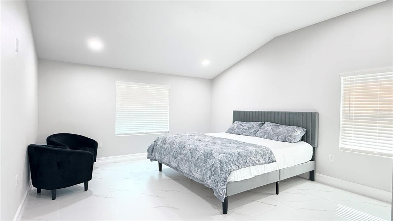 4312 E Grove View Avenue, Tampa, FL 33617 Photo
