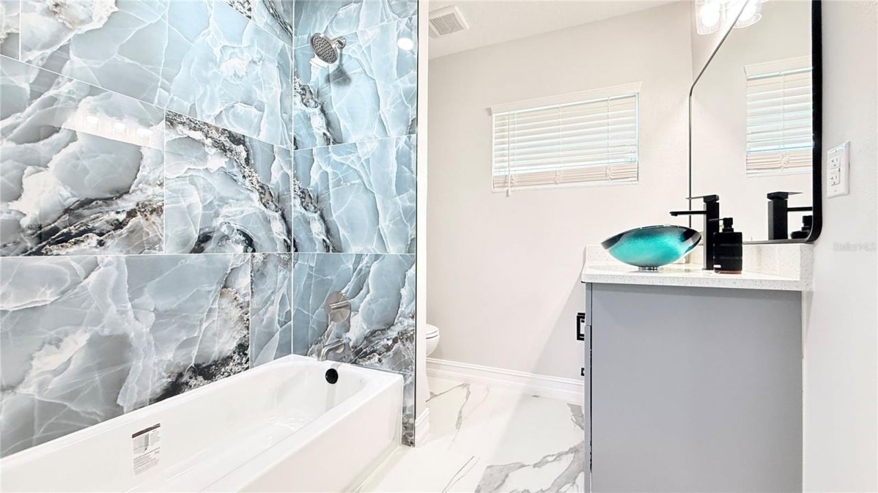 4312 E Grove View Avenue, Tampa, FL 33617 Photo