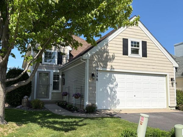 9598 Zircon Court N, Maple Grove, MN 55311