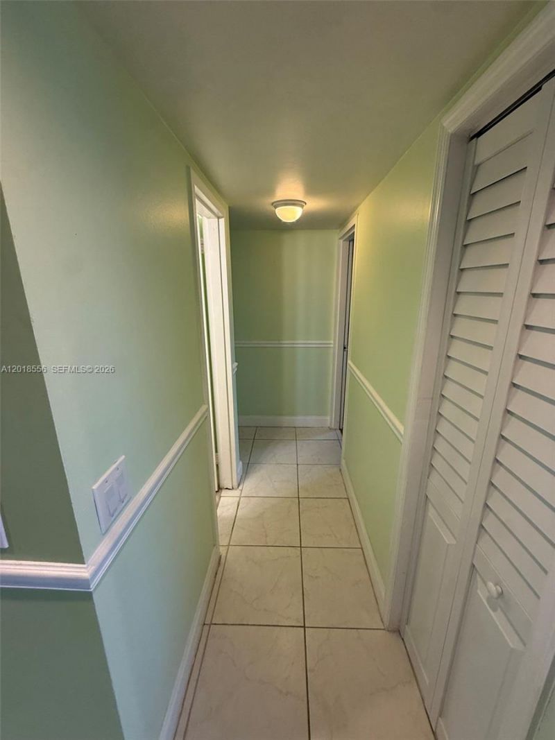 2020 NE 135th St , Unit 503, North Miami, FL 33181 Photo