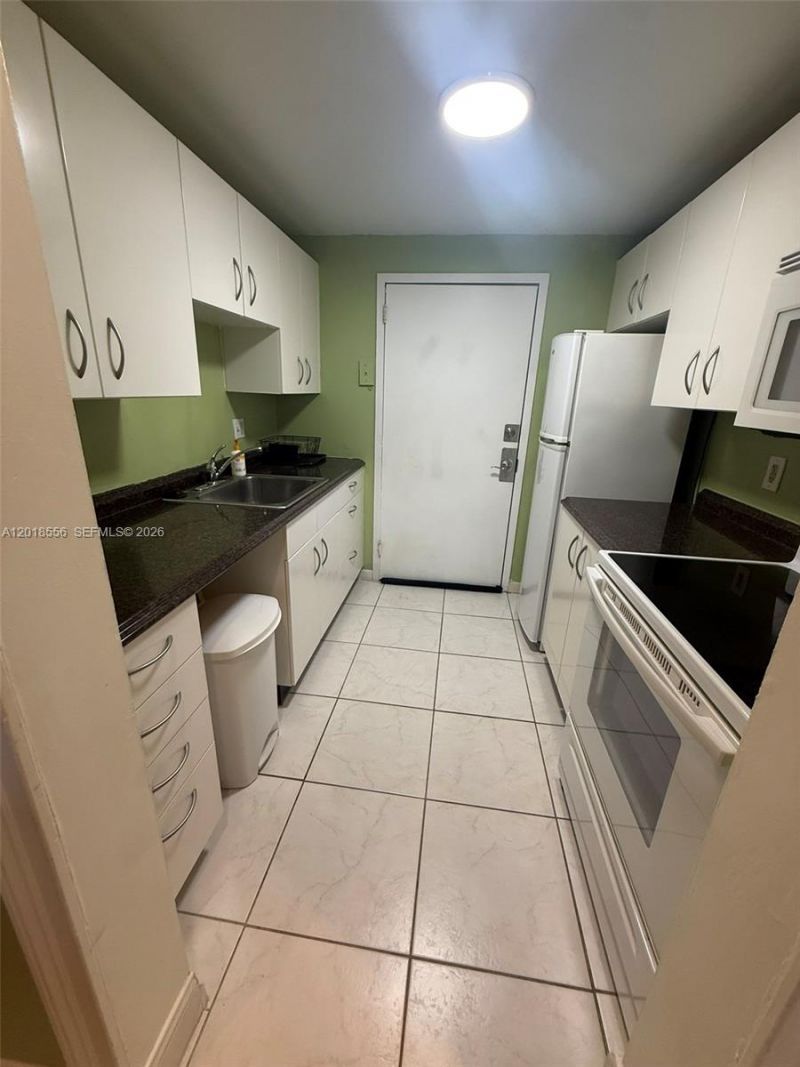 2020 NE 135th St , Unit 503, North Miami, FL 33181 Photo
