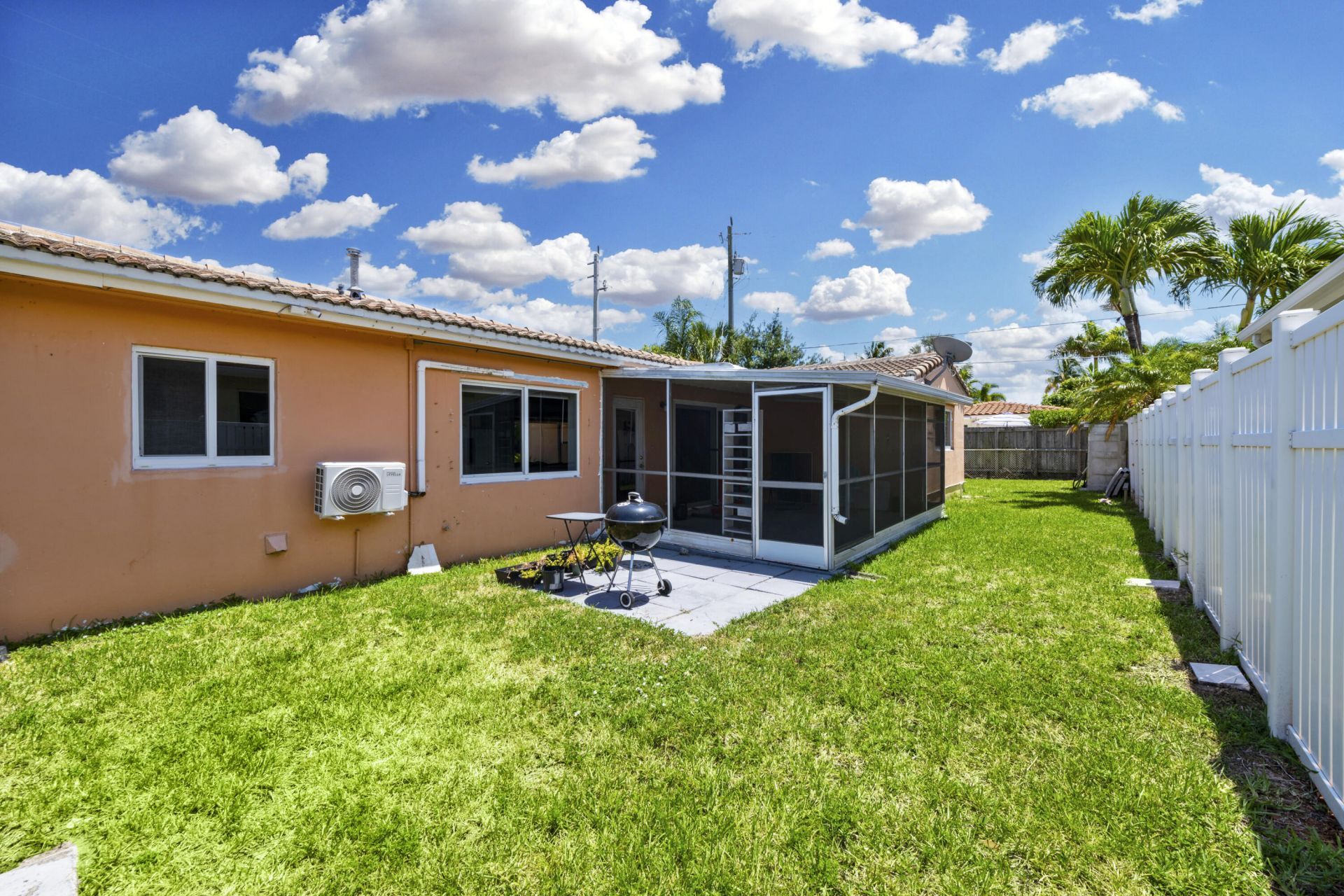 4511 Seagrape Drive, Lauderdale by the Sea, FL 33308 Photo