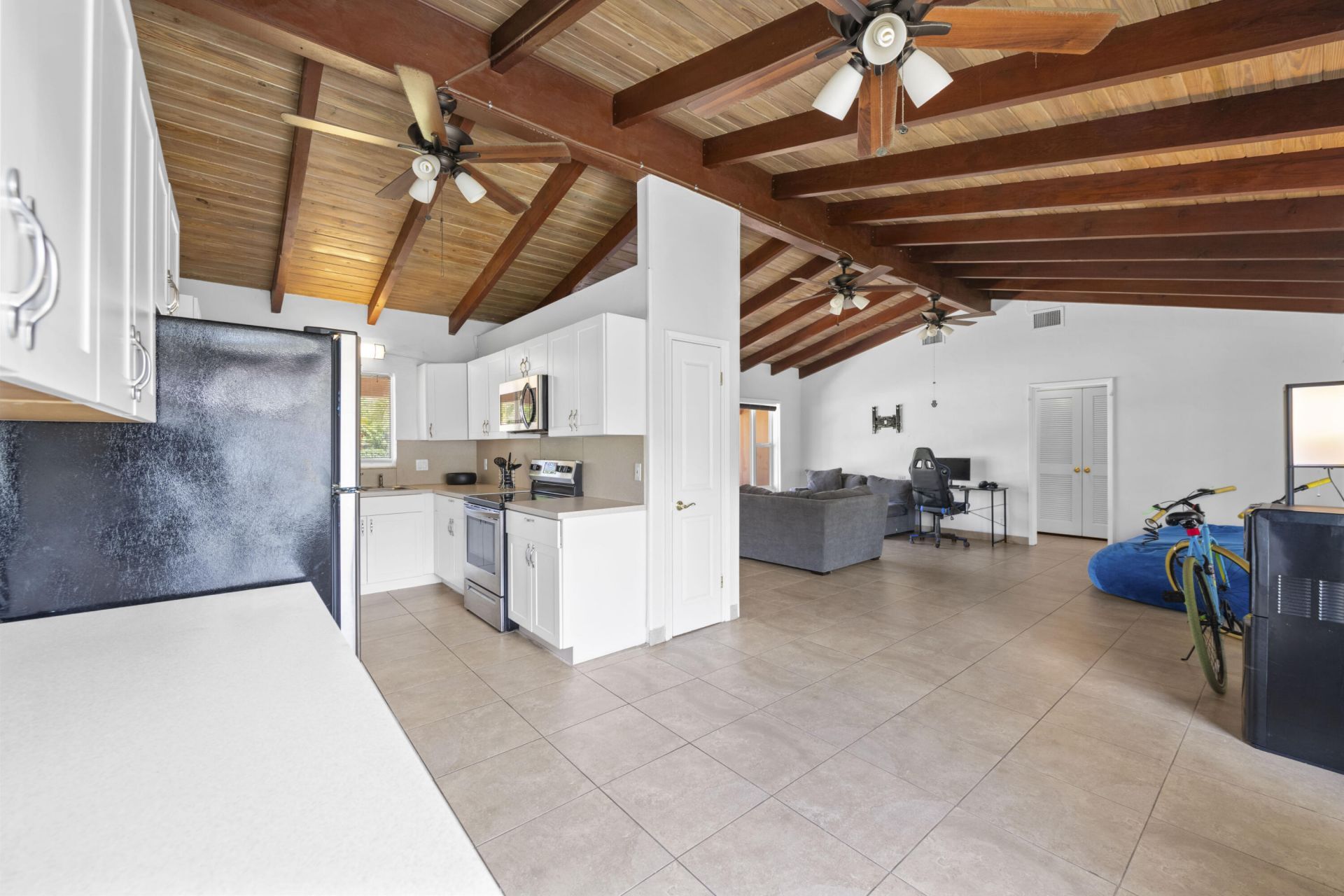 4511 Seagrape Drive, Lauderdale by the Sea, FL 33308 Photo