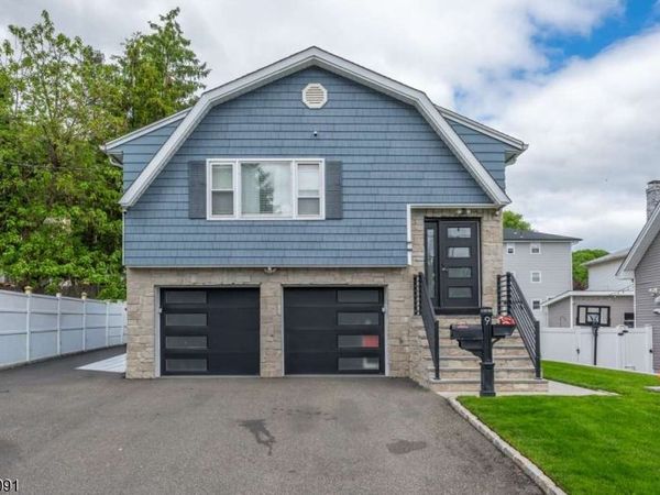 9 N 15Th St, Hawthorne, NJ 07506