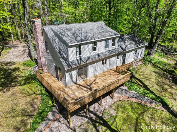 7550 Woodsy End Street, Middleville, MI 49333