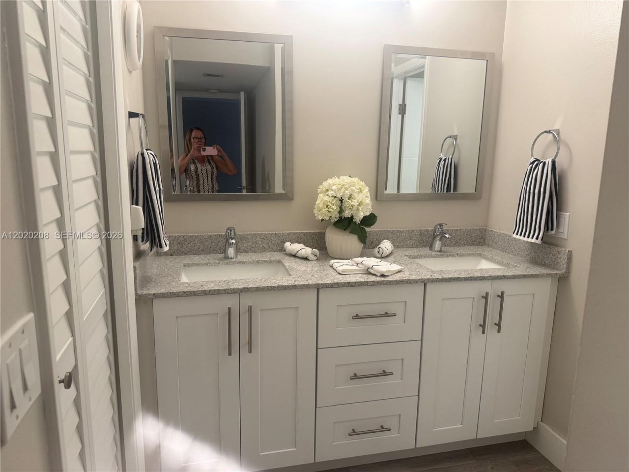 436 Lakeview Dr , Unit 203, Weston, FL 33326 Photo