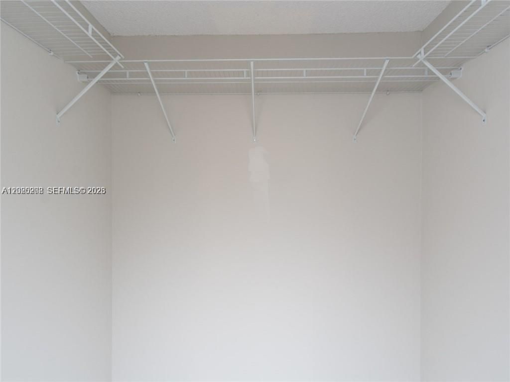 436 Lakeview Dr , Unit 203, Weston, FL 33326 Photo