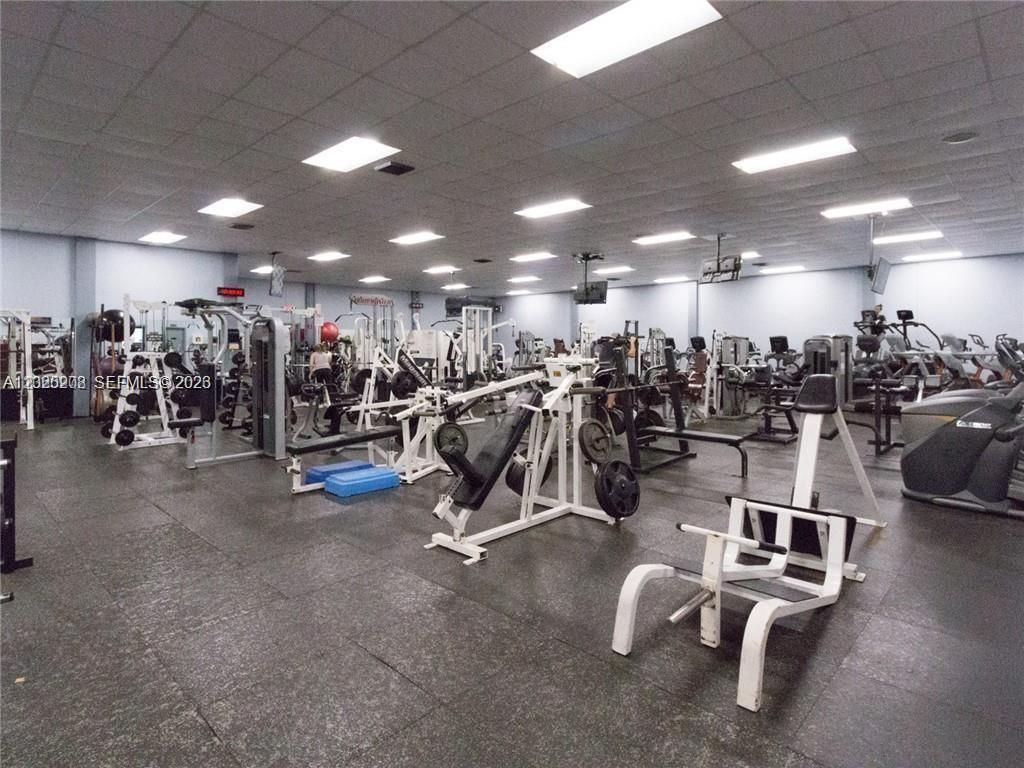 436 Lakeview Dr , Unit 203, Weston, FL 33326 Photo