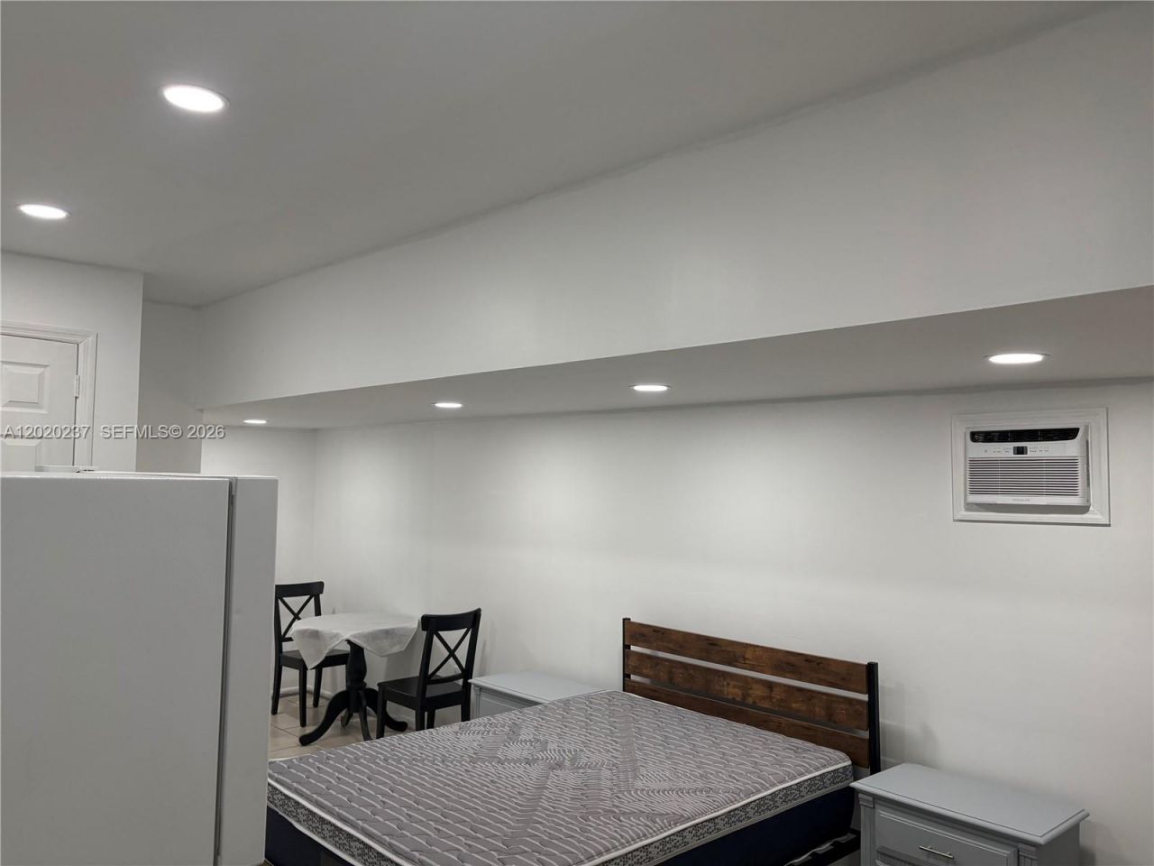 15844 SW 82nd St , Unit b, Miami, FL 33193 Photo