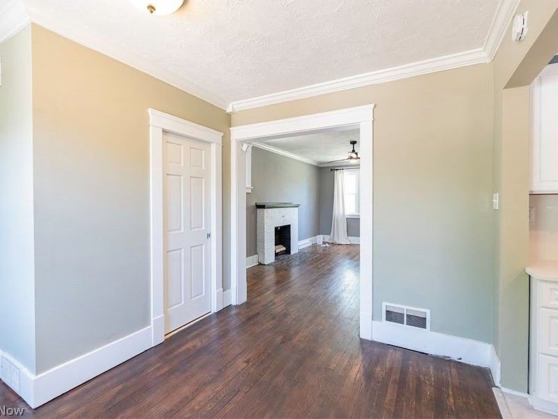 227 Roselawn Avenue NE, Warren, OH 44483 Photo 11