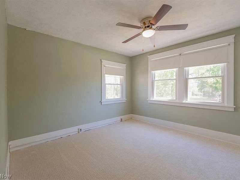227 Roselawn Avenue NE, Warren, OH 44483 Photo 28