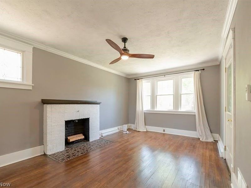 227 Roselawn Avenue NE, Warren, OH 44483 Photo 7