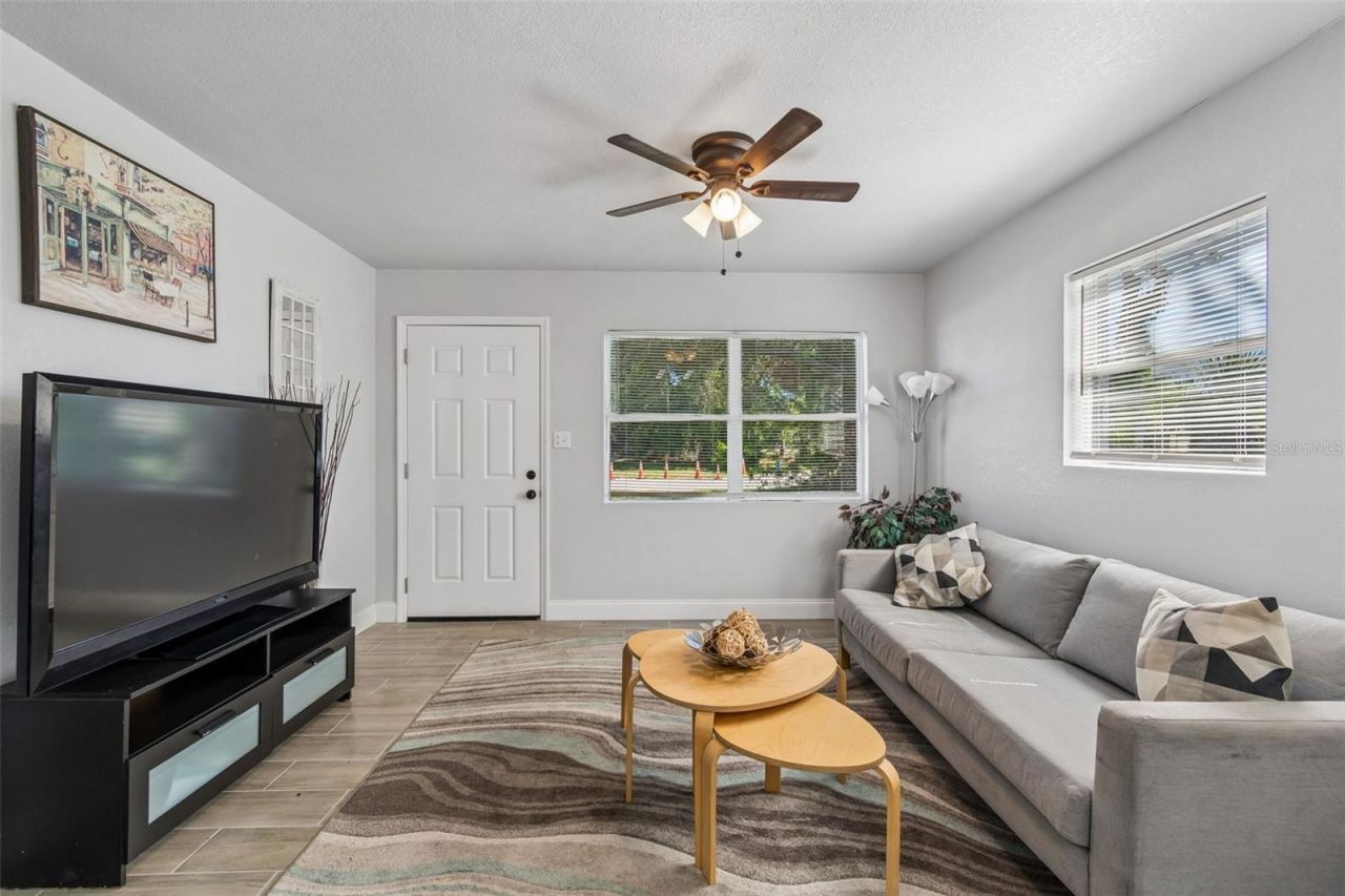 2105 46th Avenue Drive W, Bradenton, FL 34207 Photo