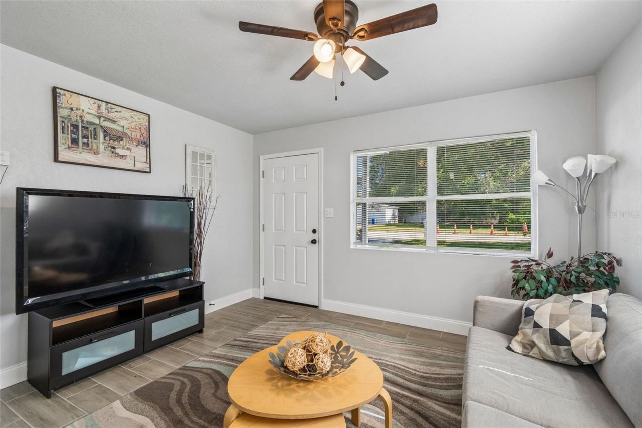 2105 46th Avenue Drive W, Bradenton, FL 34207 Photo