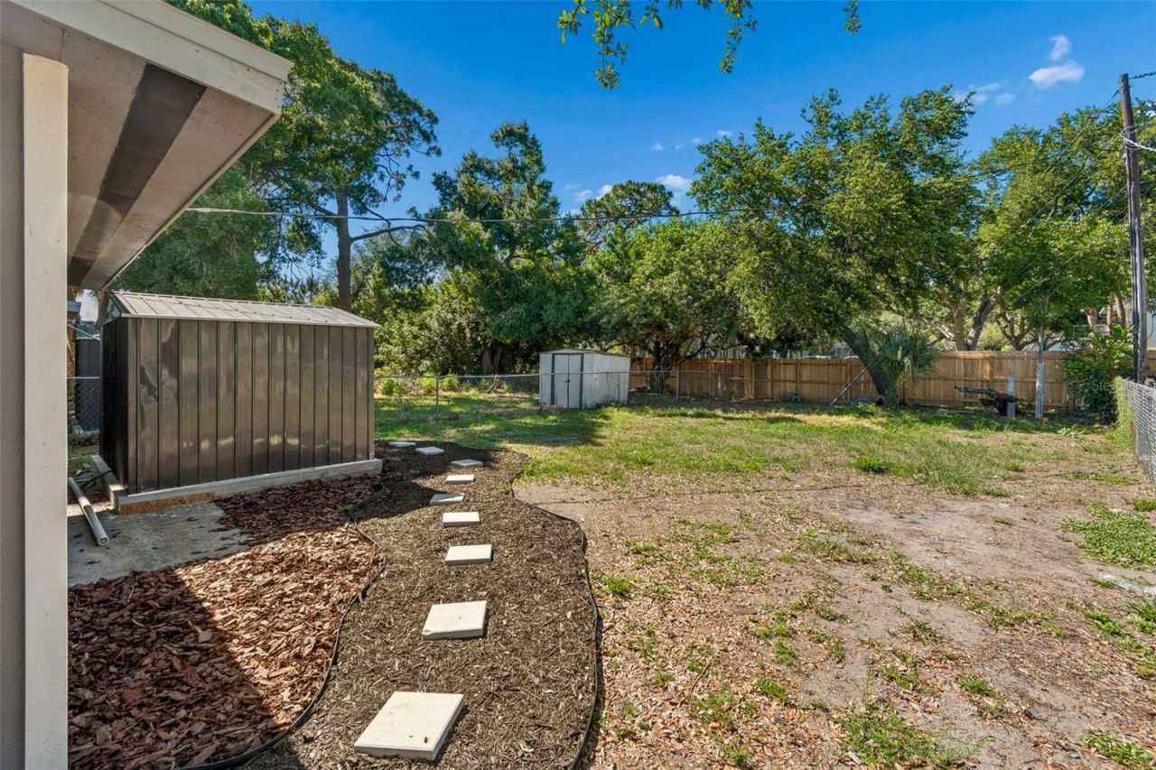 2105 46th Avenue Drive W, Bradenton, FL 34207 Photo