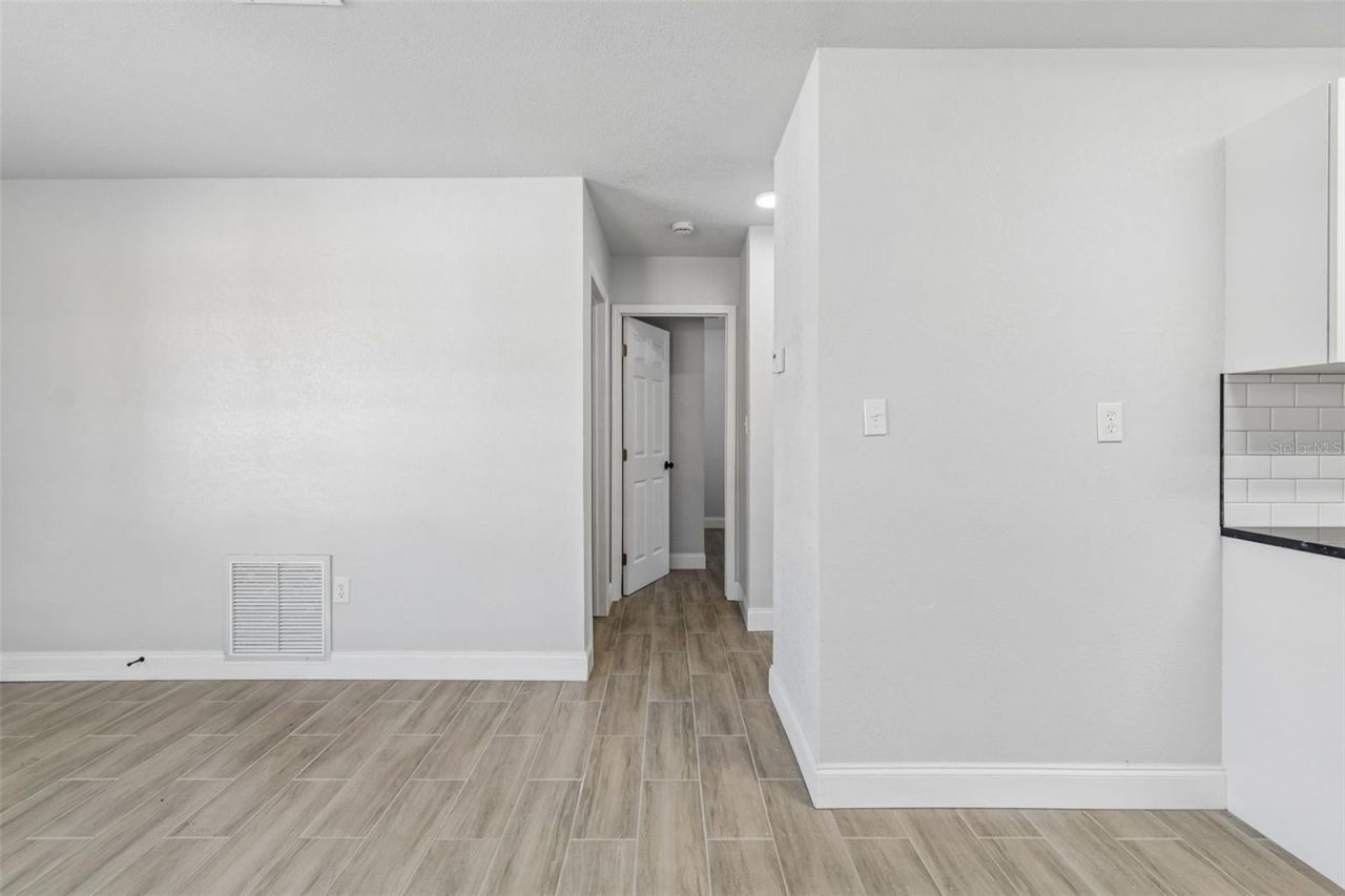 2105 46th Avenue Drive W, Bradenton, FL 34207 Photo