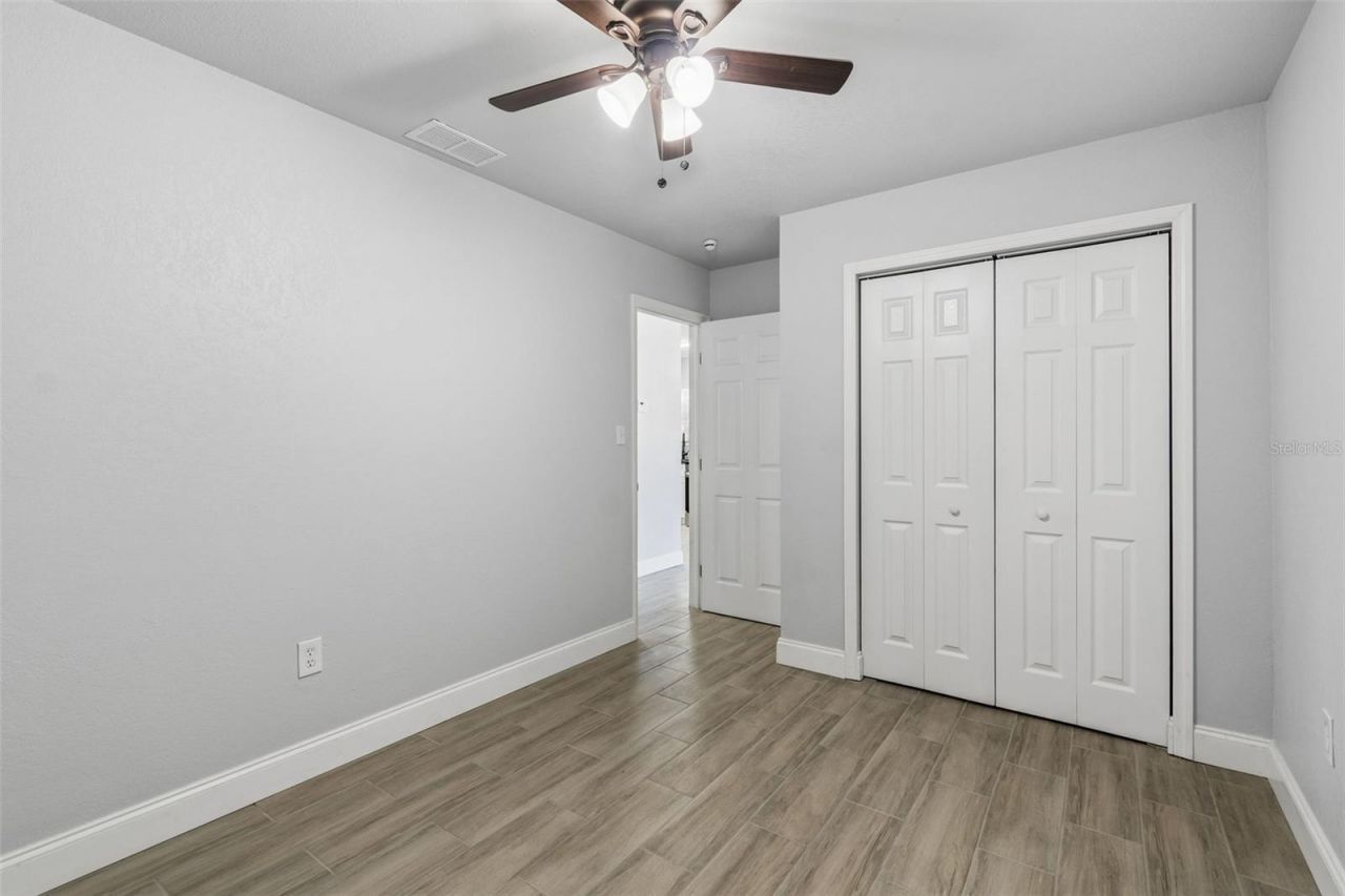 2105 46th Avenue Drive W, Bradenton, FL 34207 Photo